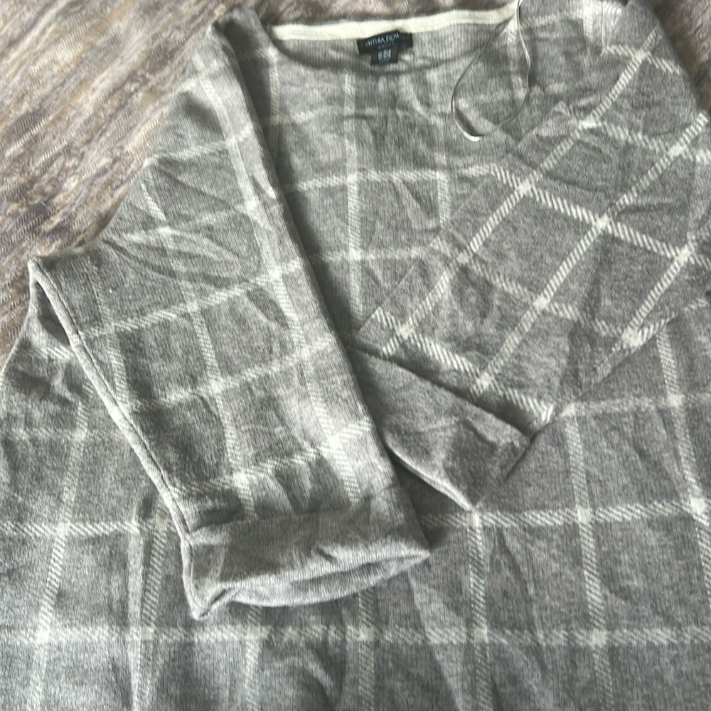 Cynthia Rowley women’s sweater size 3X very soft